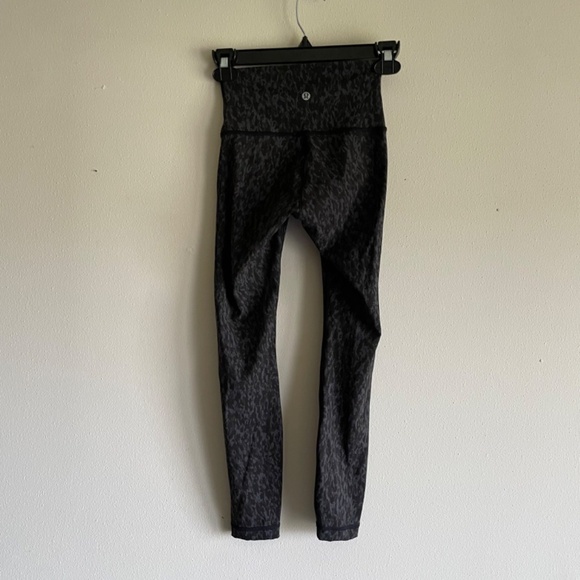 Lululemon Wunder Under High-Rise Tight 25" *Full-On Luxtreme - Picture 6 of 9